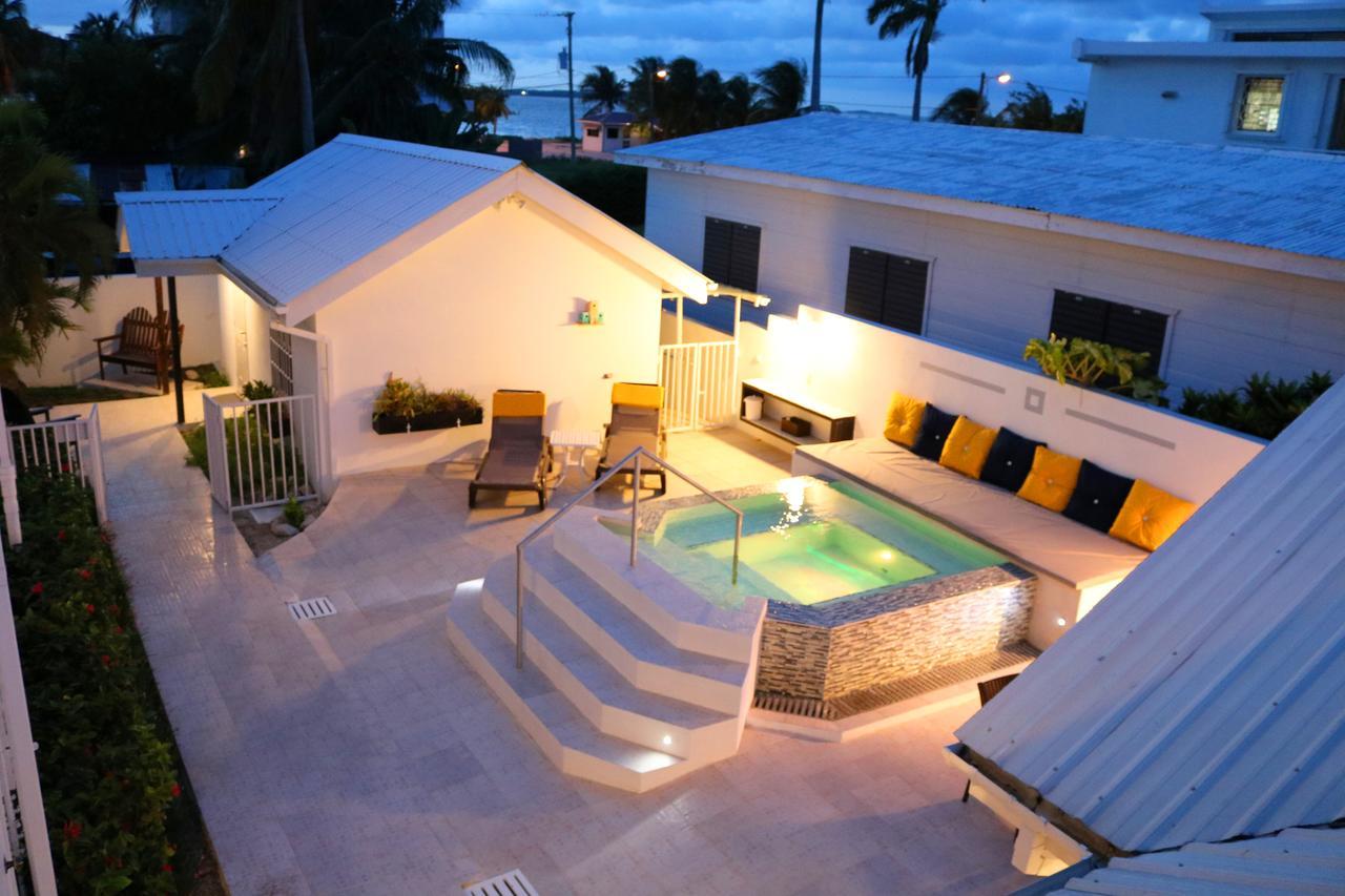 Villa Boscardi Belize City Eksteriør bilde