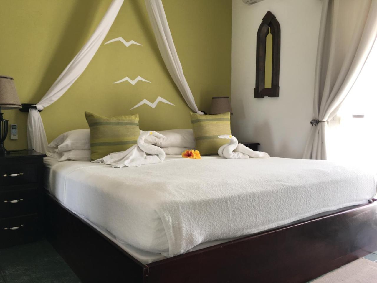 Villa Boscardi Belize City Eksteriør bilde